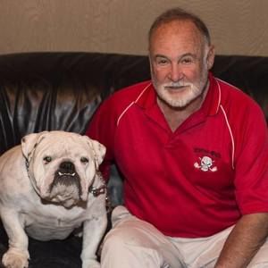 Meet your Posher, Dennis